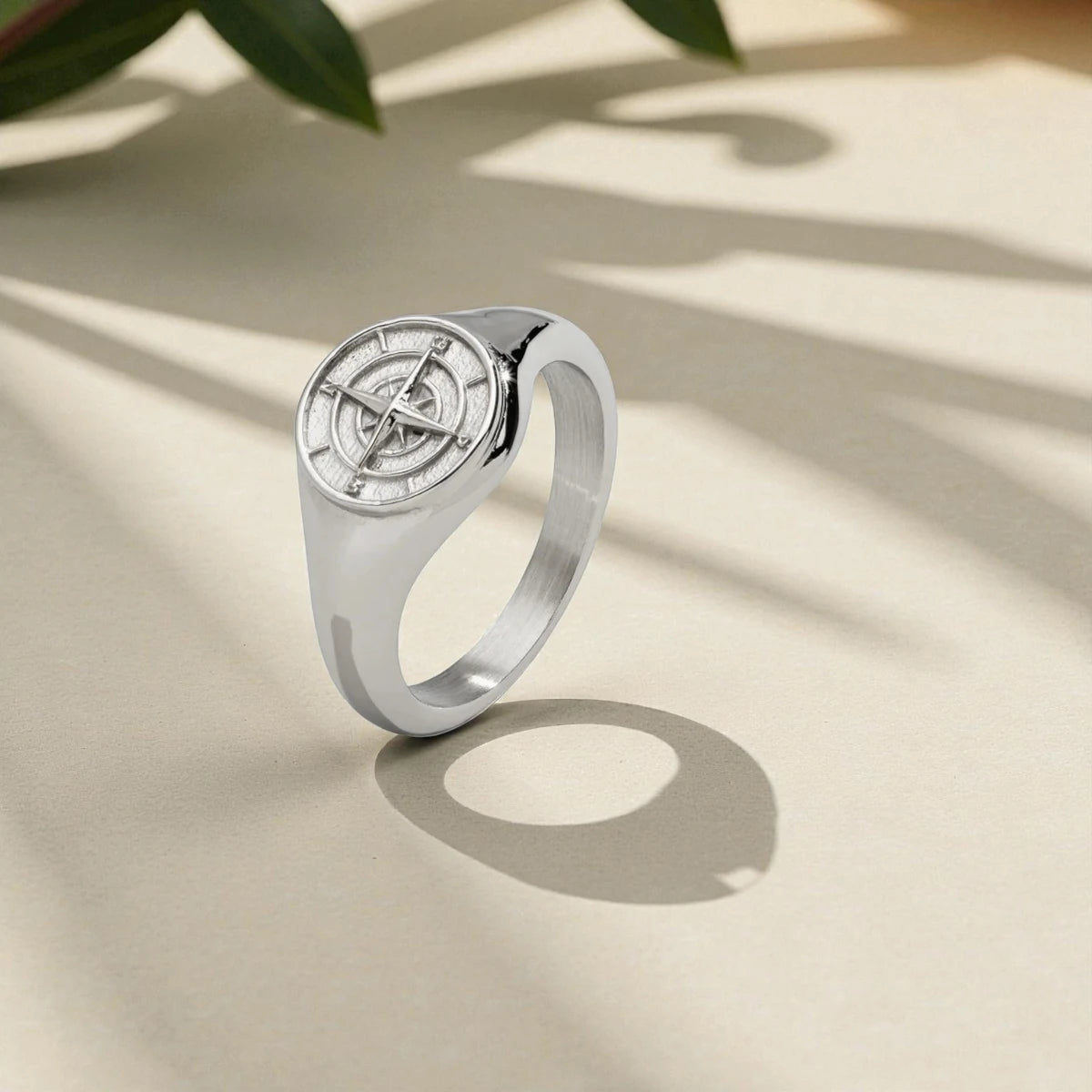 Compass Signet Ring (Silver)